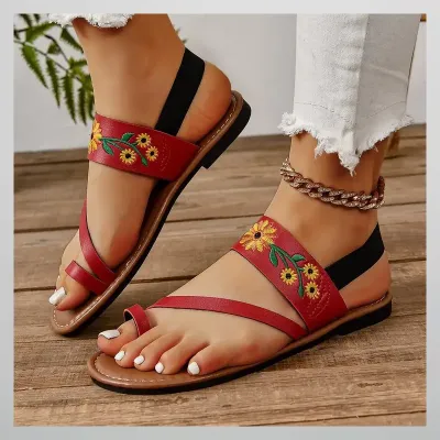 TOE-COVERED SANDALS FOR WOMEN RED